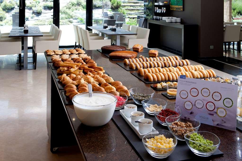 Nh Ribera Del Manzanares Hotel Madrid Nhà hàng bức ảnh