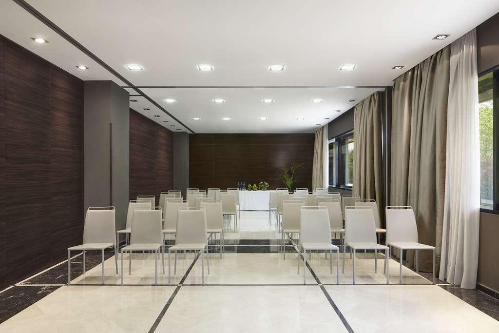 Nh Ribera Del Manzanares Hotel Madrid Tiện nghi bức ảnh